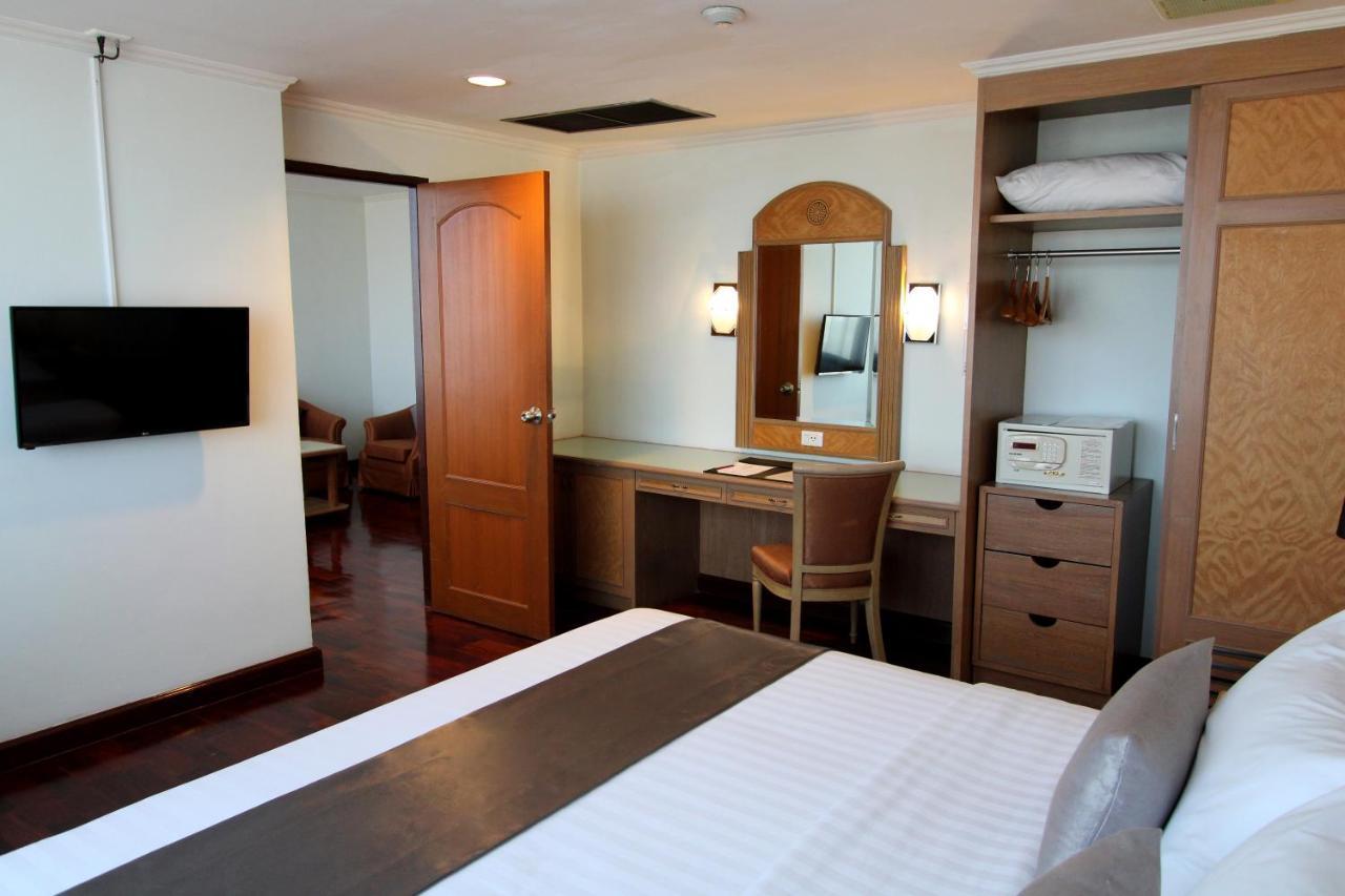 Grand Tower Inn Rama 6 Бангкок Екстер'єр фото