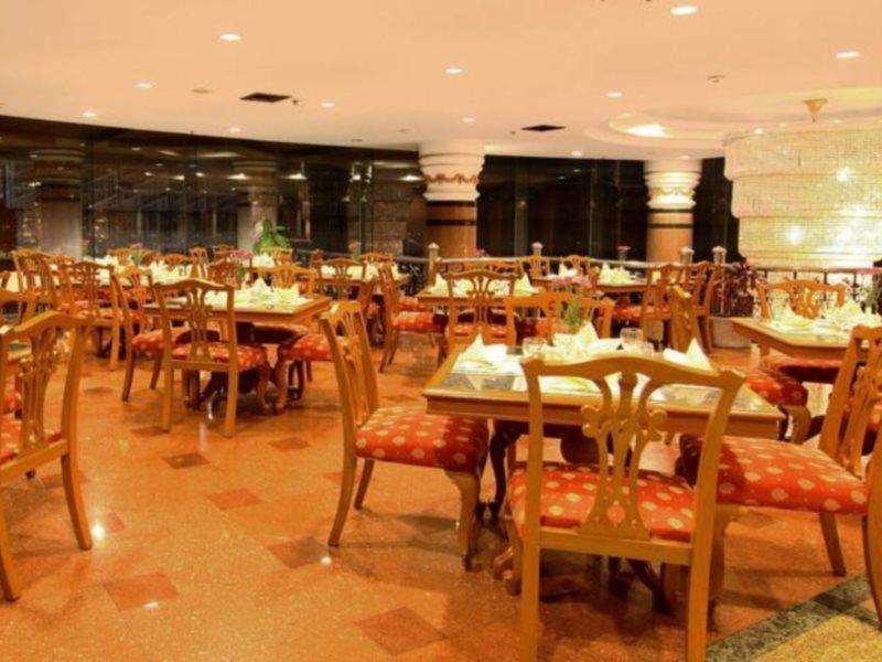 Grand Tower Inn Rama 6 Бангкок Екстер'єр фото